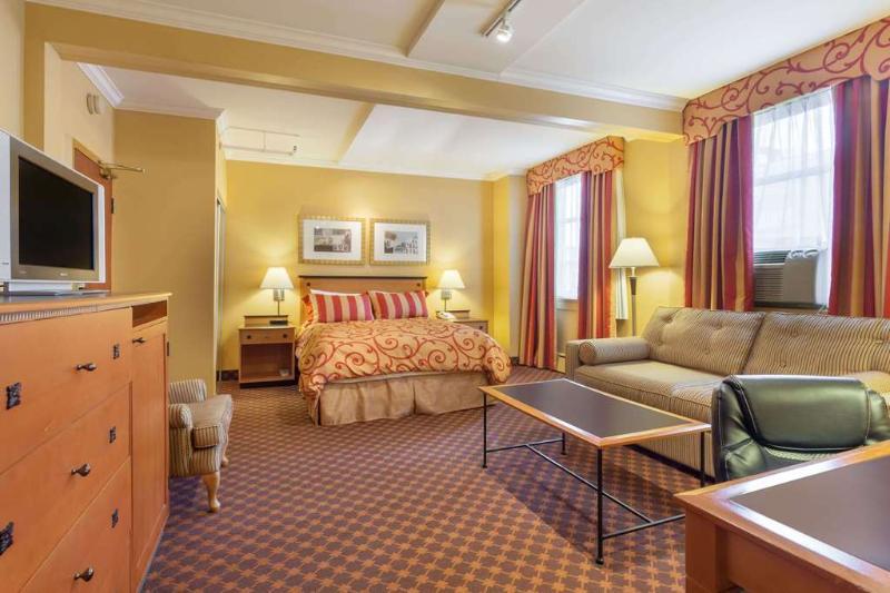 Howard Johnson By Wyndham Vancouver Downtown Phòng bức ảnh