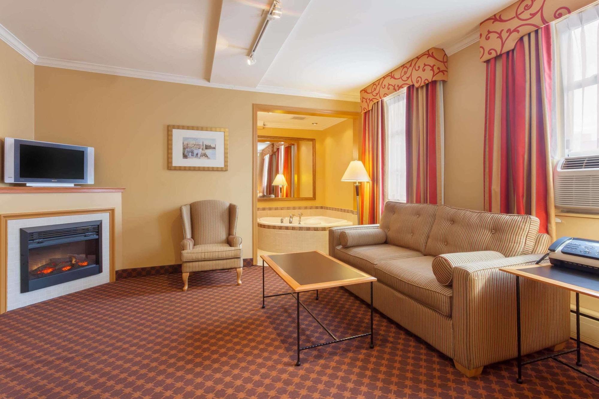 Howard Johnson By Wyndham Vancouver Downtown Ngoại thất bức ảnh