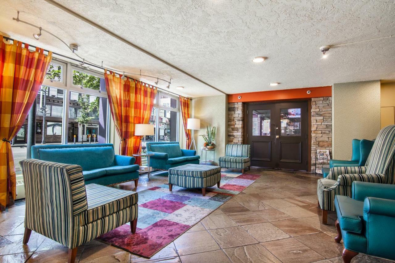 Howard Johnson By Wyndham Vancouver Downtown Ngoại thất bức ảnh