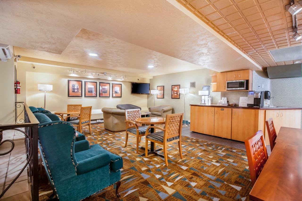 Howard Johnson By Wyndham Vancouver Downtown Ngoại thất bức ảnh